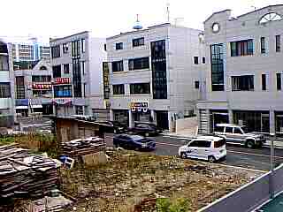 rear window: just like the Hitchcock movie